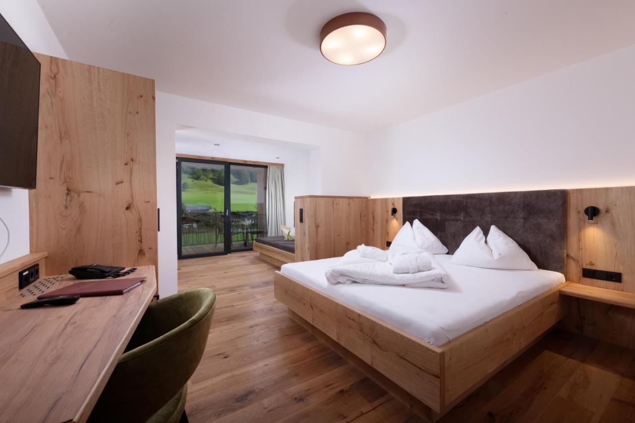 Hotel Kitzspitz St. Jakob in Haus Buitenkant foto