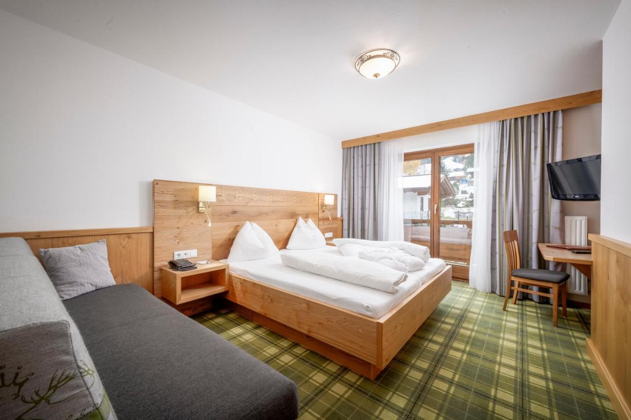 Hotel Kitzspitz St. Jakob in Haus Buitenkant foto