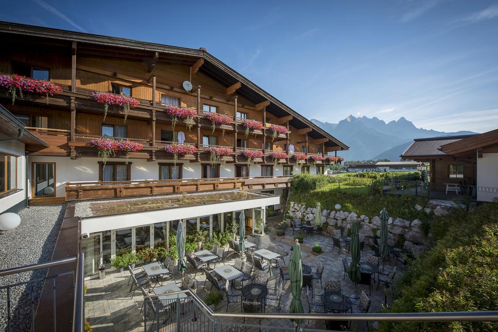 Hotel Kitzspitz St. Jakob in Haus Buitenkant foto