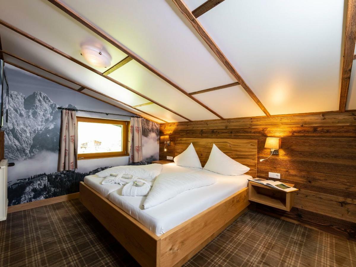 Hotel Kitzspitz St. Jakob in Haus Buitenkant foto