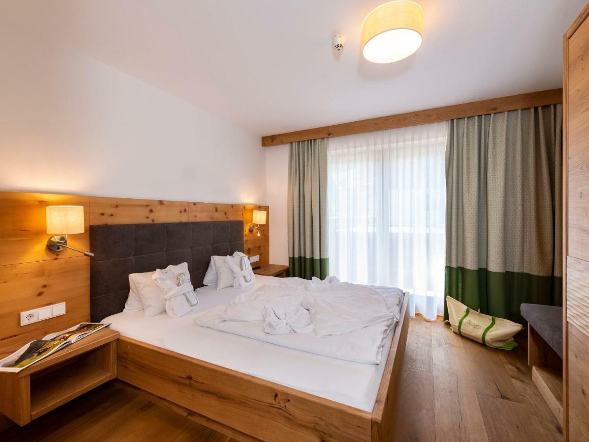 Hotel Kitzspitz St. Jakob in Haus Buitenkant foto